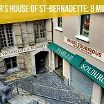 Le Jardin Secret - 9 Min Sanctuaires - Renove & Equipe - Calme Sur Cour - 4 Couchages *