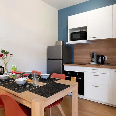 Le Jardin Secret - 9 Min Sanctuaires - Renove & Equipe - Calme Sur Cour - 4 Couchages Appartement Lourdes