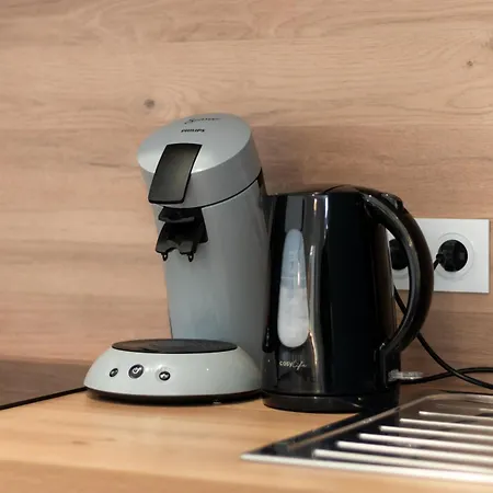 Le Jardin Secret - 9 Min Sanctuaires - Renove & Equipe - Calme Sur Cour - 4 Couchages Apartment *