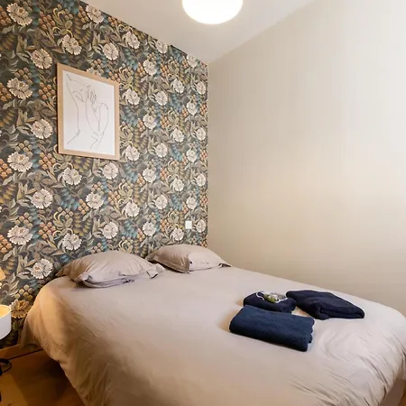 Апартаменти Le Jardin Secret - 9 Min Sanctuaires - Renove & Equipe - Calme Sur Cour - 4 Couchages