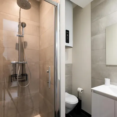 Le Jardin Secret - 9 Min Sanctuaires - Renove & Equipe - Calme Sur Cour - 4 Couchages Лурд