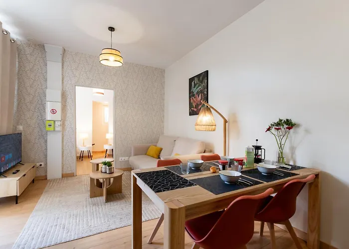 Appartement Le Jardin Secret - 9 Min Sanctuaires - Renove & Equipe - Calme Sur Cour - 4 Couchages