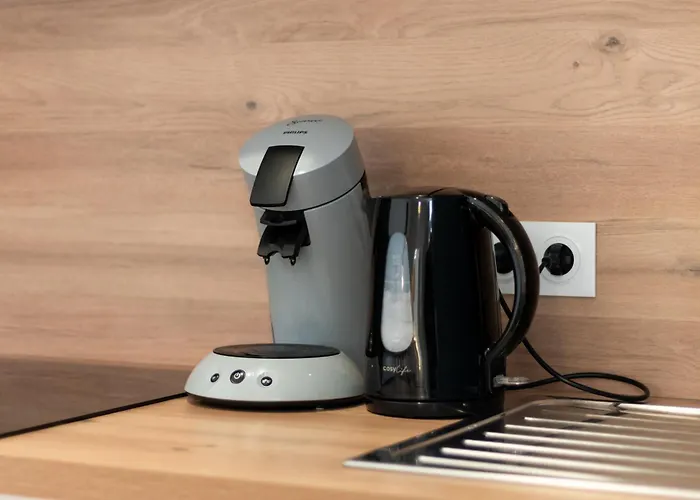 Le Jardin Secret - 9 Min Sanctuaires - Renove & Equipe - Calme Sur Cour - 4 Couchages Apartament *