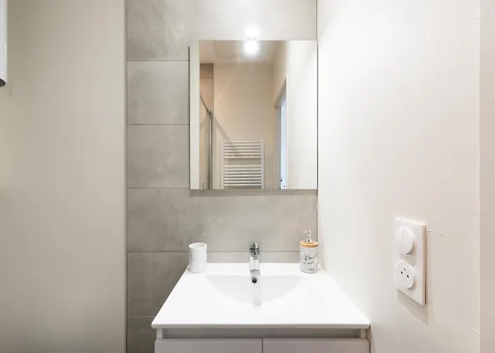 Le Jardin Secret - 9 Min Sanctuaires - Renove & Equipe - Calme Sur Cour - 4 Couchages * Lourdes