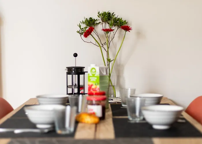 Le Jardin Secret - 9 Min Sanctuaires - Renove & Equipe - Calme Sur Cour - 4 Couchages Apartament