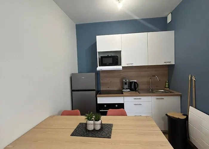 Le Jardin Secret - 9 Min Sanctuaires - Renove & Equipe - Calme Sur Cour - 4 Couchages アパート *